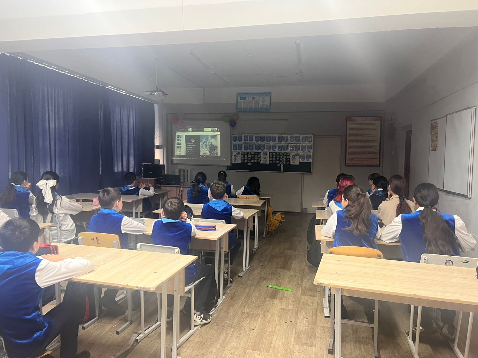 «Абайлаңыз, қар көшкіні!» тақырыбында сабақ