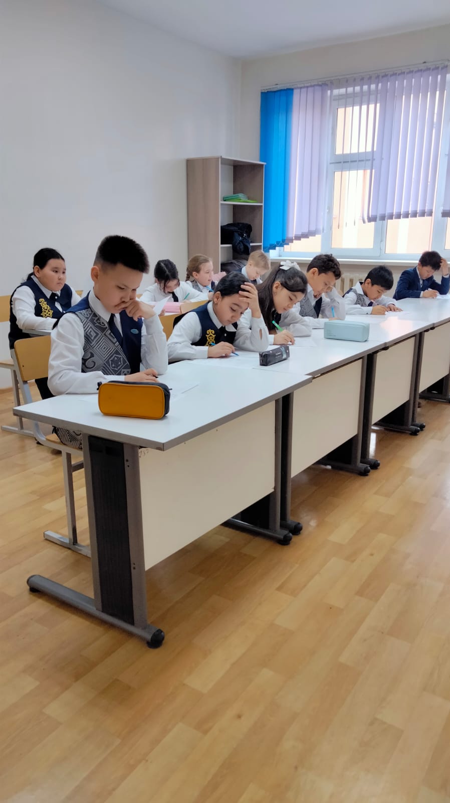 18 февраля, в рамках Декады начальной школы, прошёл  первый тур математической олимпиады, среди учащихся 2-4 классов.